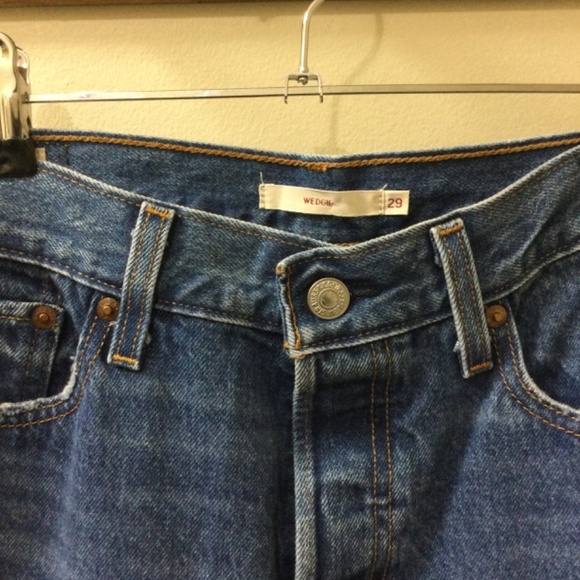Levi’s Wedgie Jeans size 29 - Picture 3 of 3
